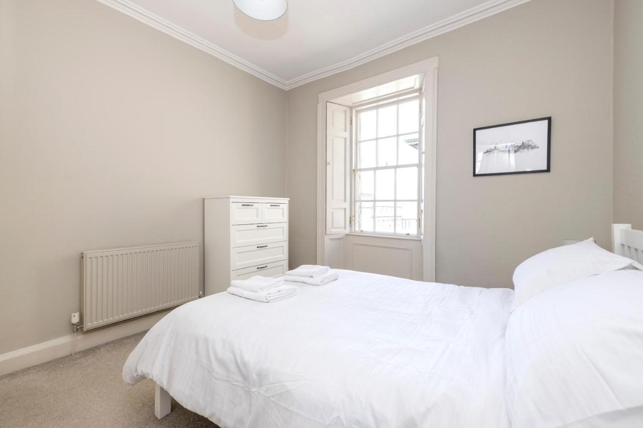 Elegant 2-bedroom In Centre EDI